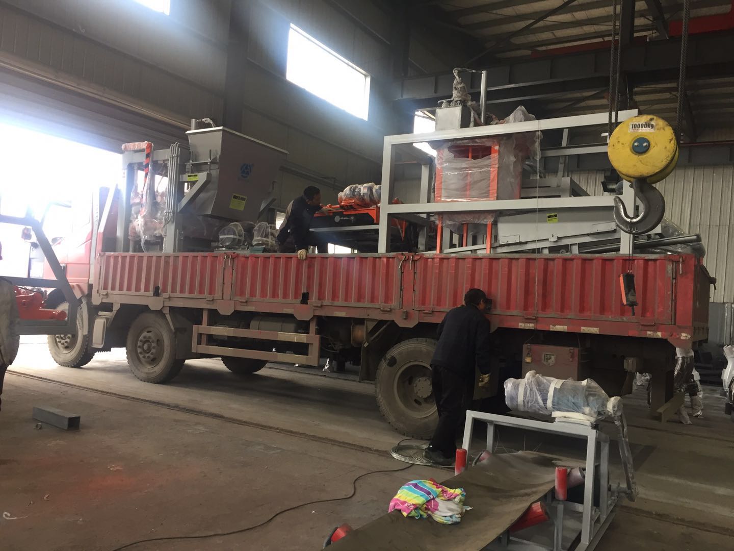 湖南省漣源市白馬山鎮(zhèn)石總訂購(gòu)的QTY5-15今天發(fā)貨啦！